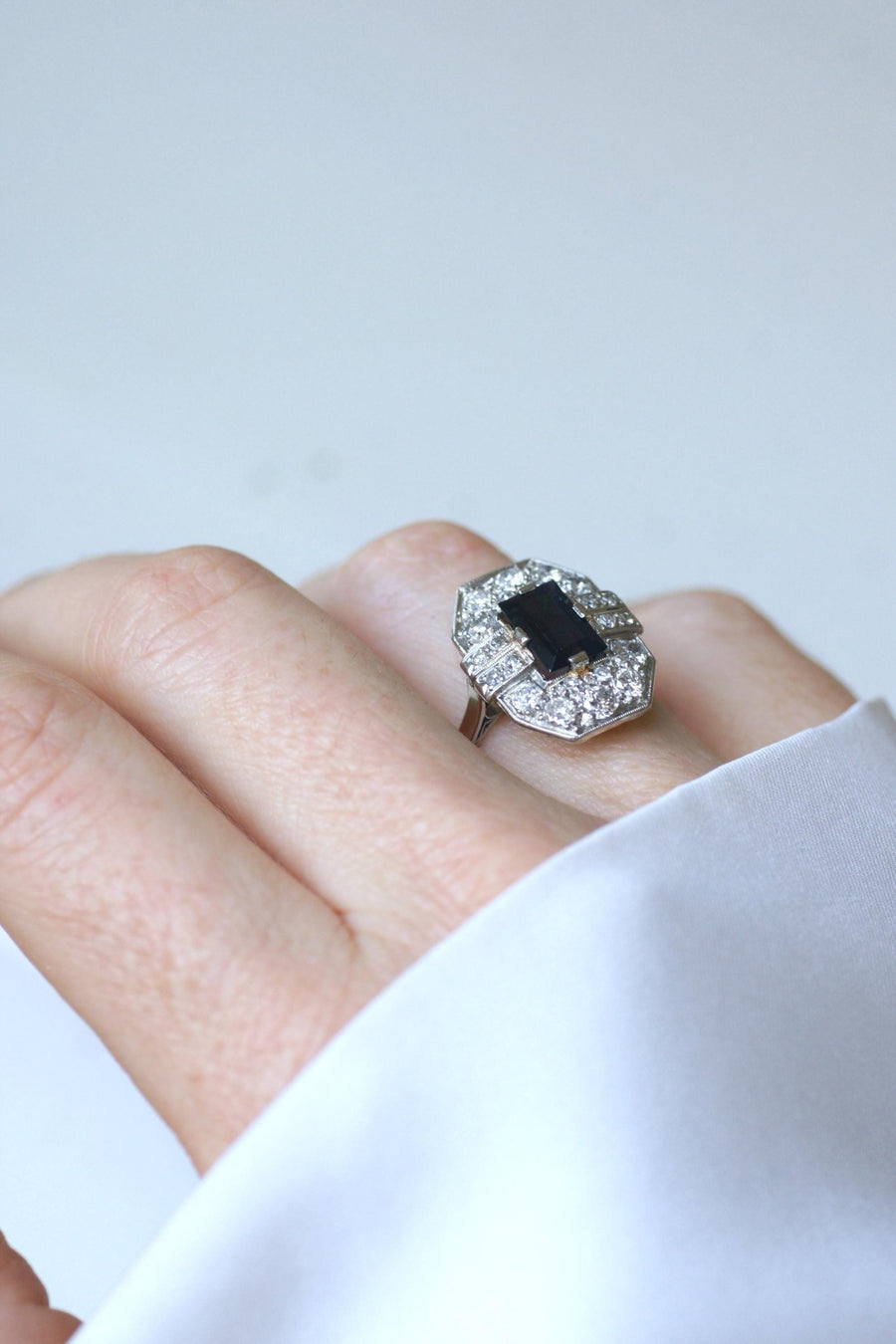 アールデコ ダイヤモンド＆サファイア レクタンギュラー リング - Galerie Pénélope