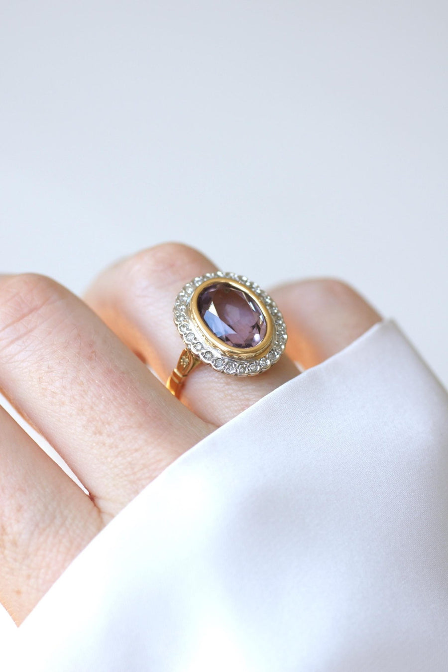 アール・デコ様式のアメシストとダイヤモンドのリング - Galerie Pénélope