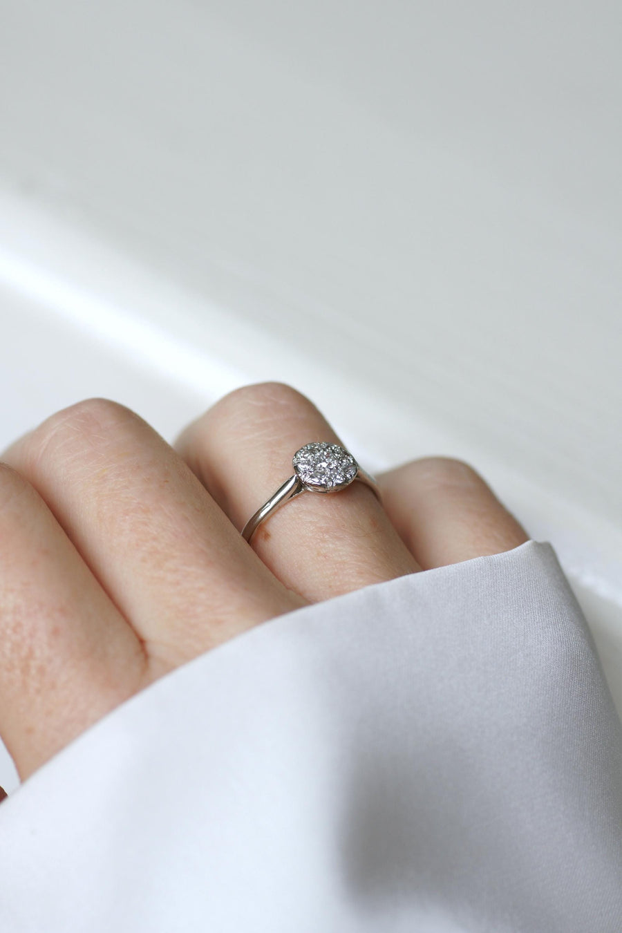 アールデコ・ラウンド・ダイヤモンド・プラチナ・リング