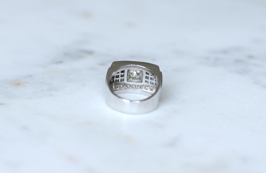 プラチナにダイヤモンド2.10カラットのラージ・アール・デコ・バンド・リング