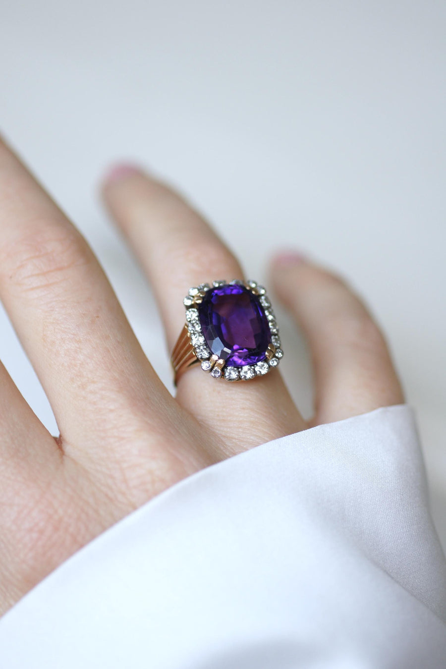 60年代 アメシストとダイヤモンドのカクテル・リング、ローズゴールドとプラチナ