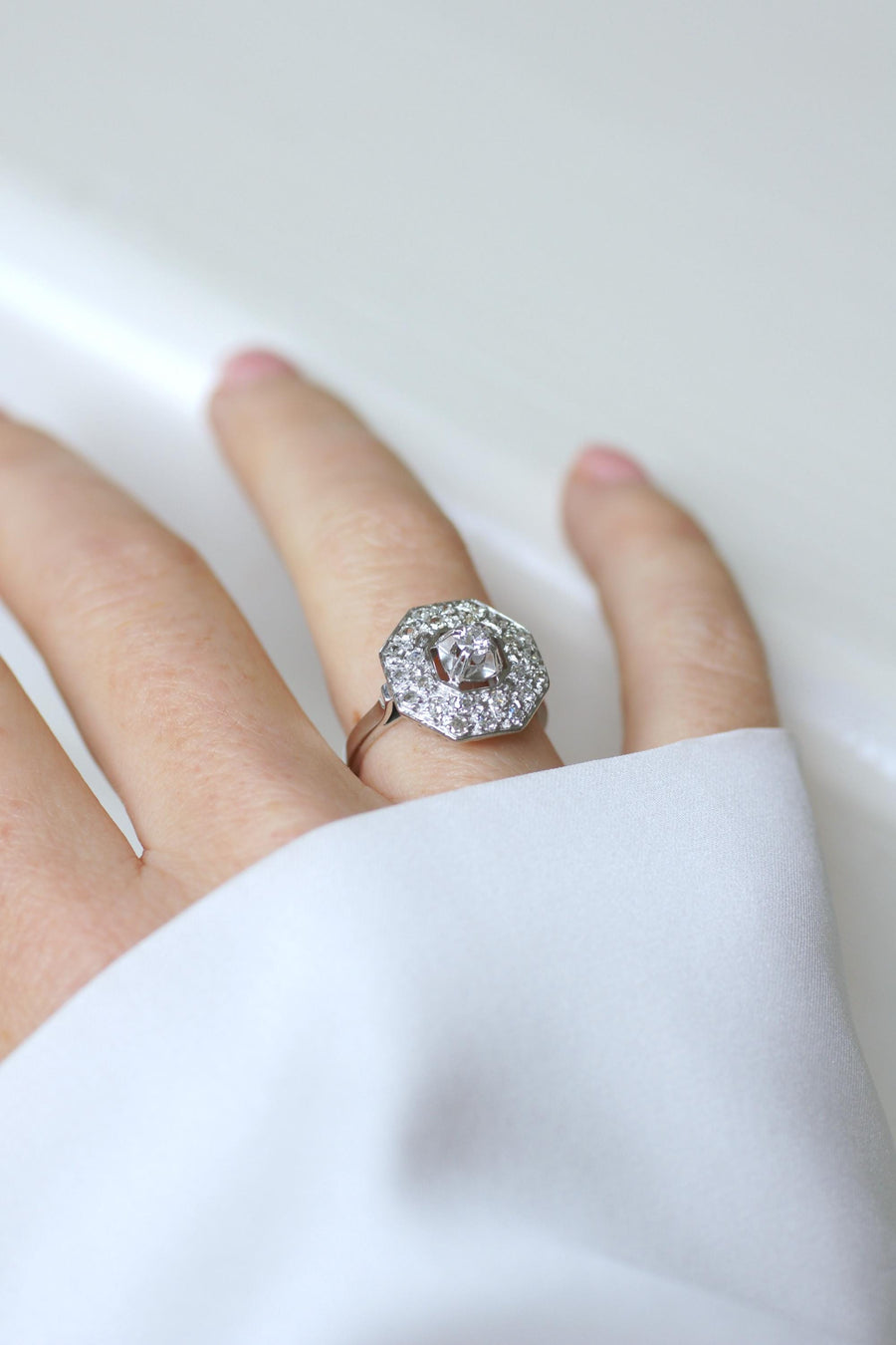 八角形アールデコ・プラチナ・ダイヤモンド・リング 0.65カラット