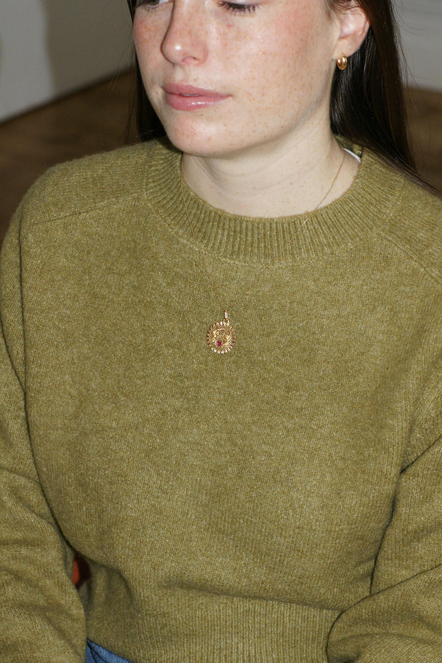 イエローゴールド・ラブ・ペンダント エンジェルズ・ハート ルビー "Il Bat Pour Toi"（それはあなたのために打つ）