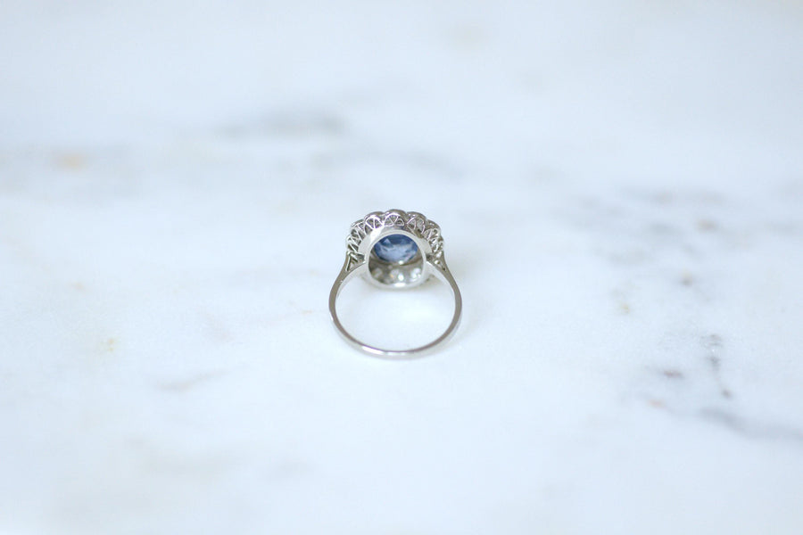 アール・デコ調ポンパドール・リング プラチナにセイロン産サファイア2.80カラットとダイヤモンド