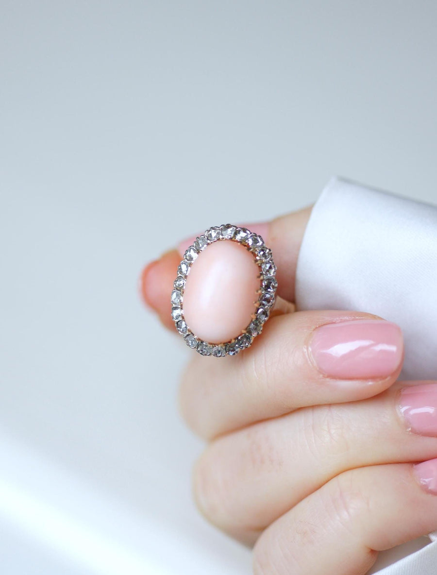 マルグリット ベル・エポック 珊瑚とダイヤモンドのリング