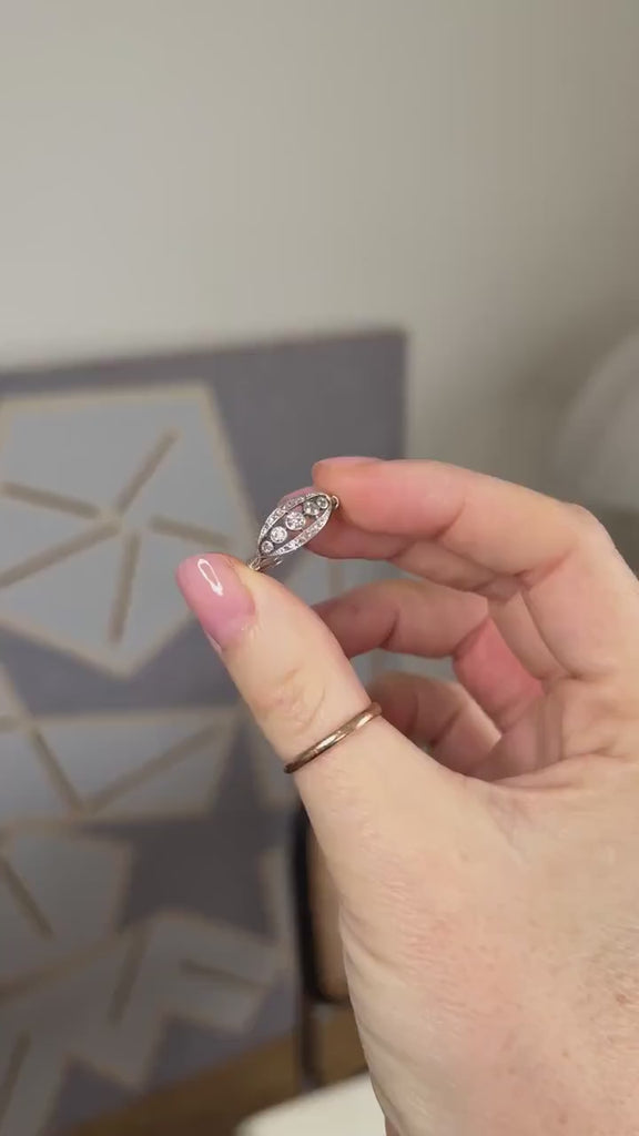 アールデコ プラチナ製 ダイヤモンドバンドリング