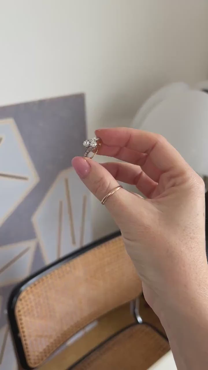 アンティーク トワ・エ・モワ リング イエローゴールドとプラチナにダイヤモンド