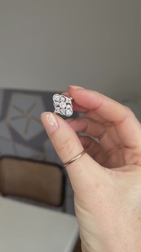 アールデコ風マーキーズカットダイヤモンド0.85カラット プラチナ製リング