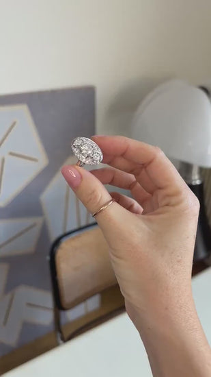 オーバル・アール・デコ・ダイヤモンド・リング 2.10カラット プラチナ＆ホワイトゴールド