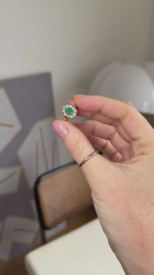 アンティークマーガレットリング、コロンビア産エメラルドとダイヤモンド、イエローゴールド