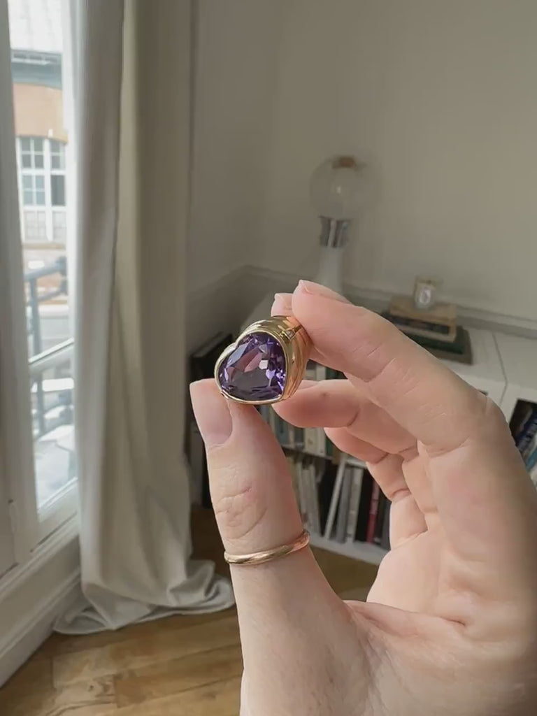 ヴィンテージ ハート リング イエローゴールド、アメシスト、ダイヤモンド