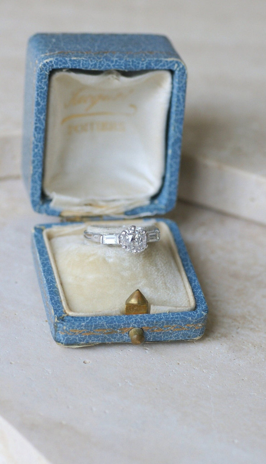 アールデコ クッション ダイヤモンド ソリテア 1.00Ct プラチナ - Galerie Pénélope