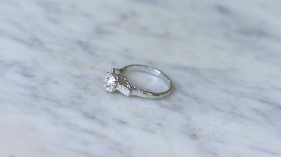 アールデコ クッション ダイヤモンド ソリテア 1.00Ct プラチナ - Galerie Pénélope