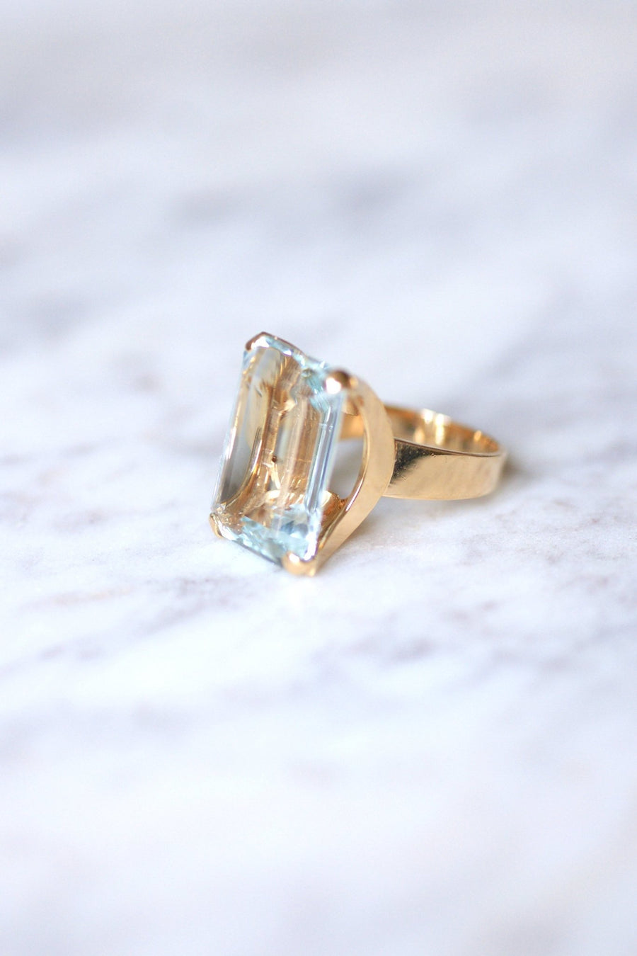 ヴィンテージ アクアマリン カクテルリング 15 Cts ローズゴールド - Penelope Gallery