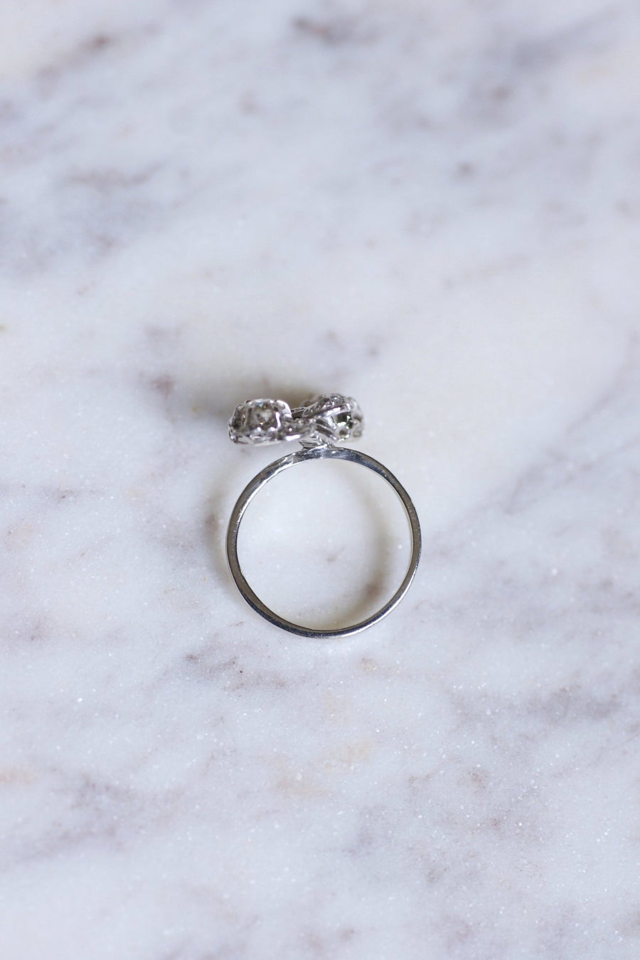 ヴィンテージ トワ・エ・モワ エンゲージメントリング ホワイトゴールド＆ダイヤモンド - Penelope Gallery
