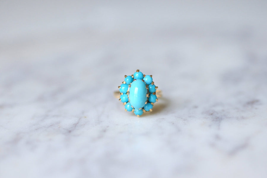 ターコイズのカボションをあしらった18Kイエローゴールド製フラワーリングのヴィンテージ - Penelope Gallery