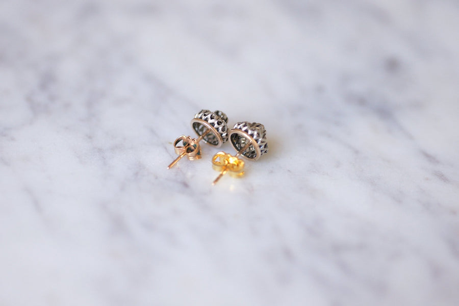 ゴールド、シルバー、ダイヤモンドのスタッドピアス - Penelope Gallery