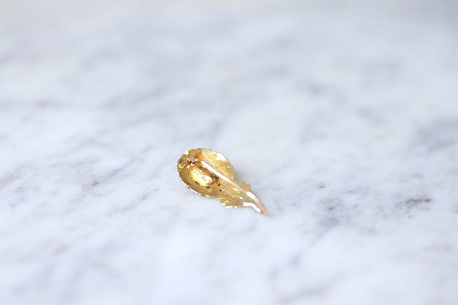 アンティークゴールドとピンクストーンのモノピアス - Galerie Pénélope