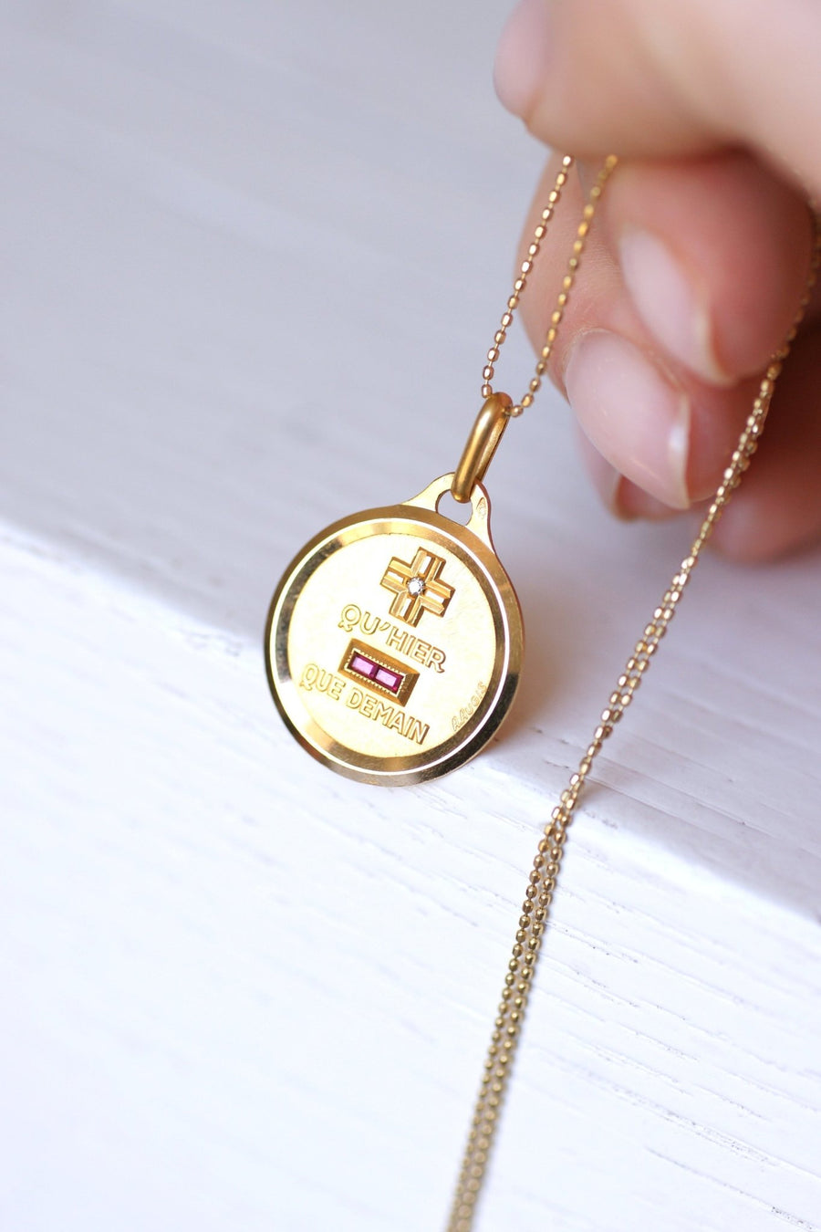 A.AUGIS Love ペンダント イエローゴールド - Galerie Pénélope